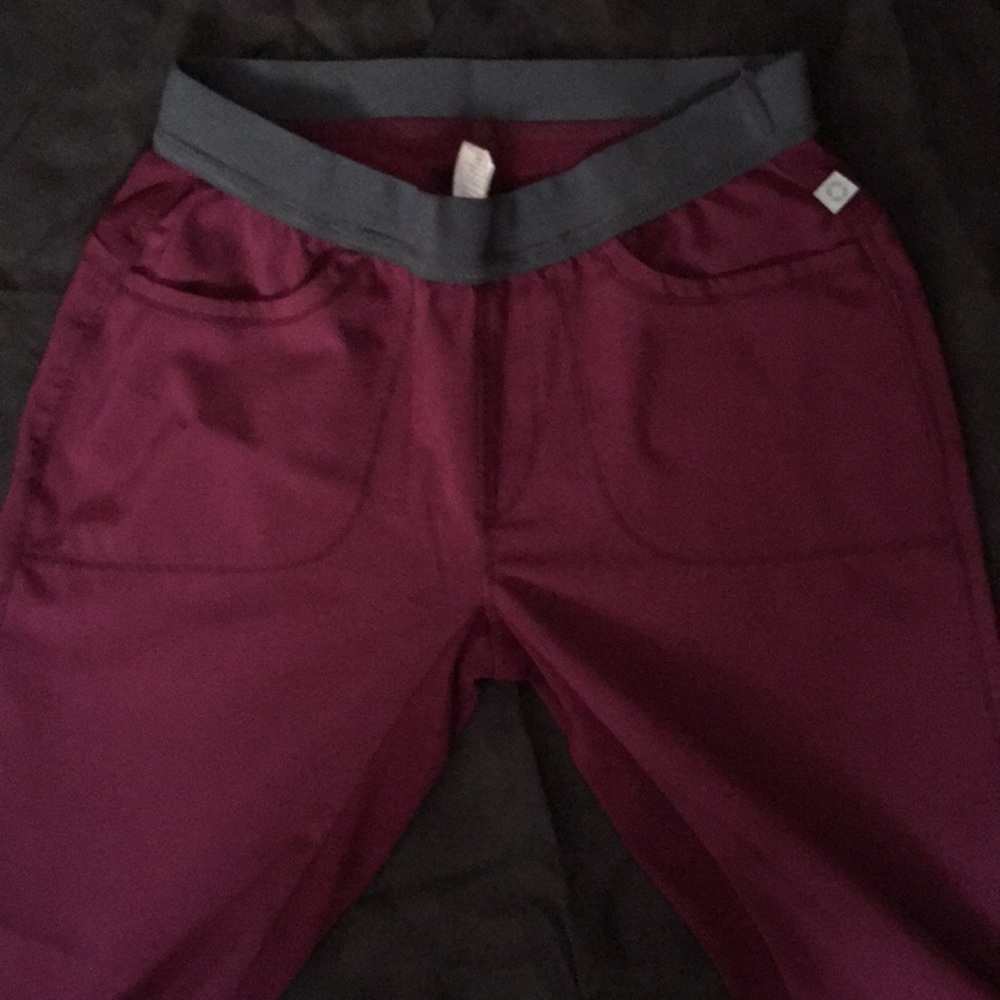 NWOT xxsm Cherokee infinity scrub pant